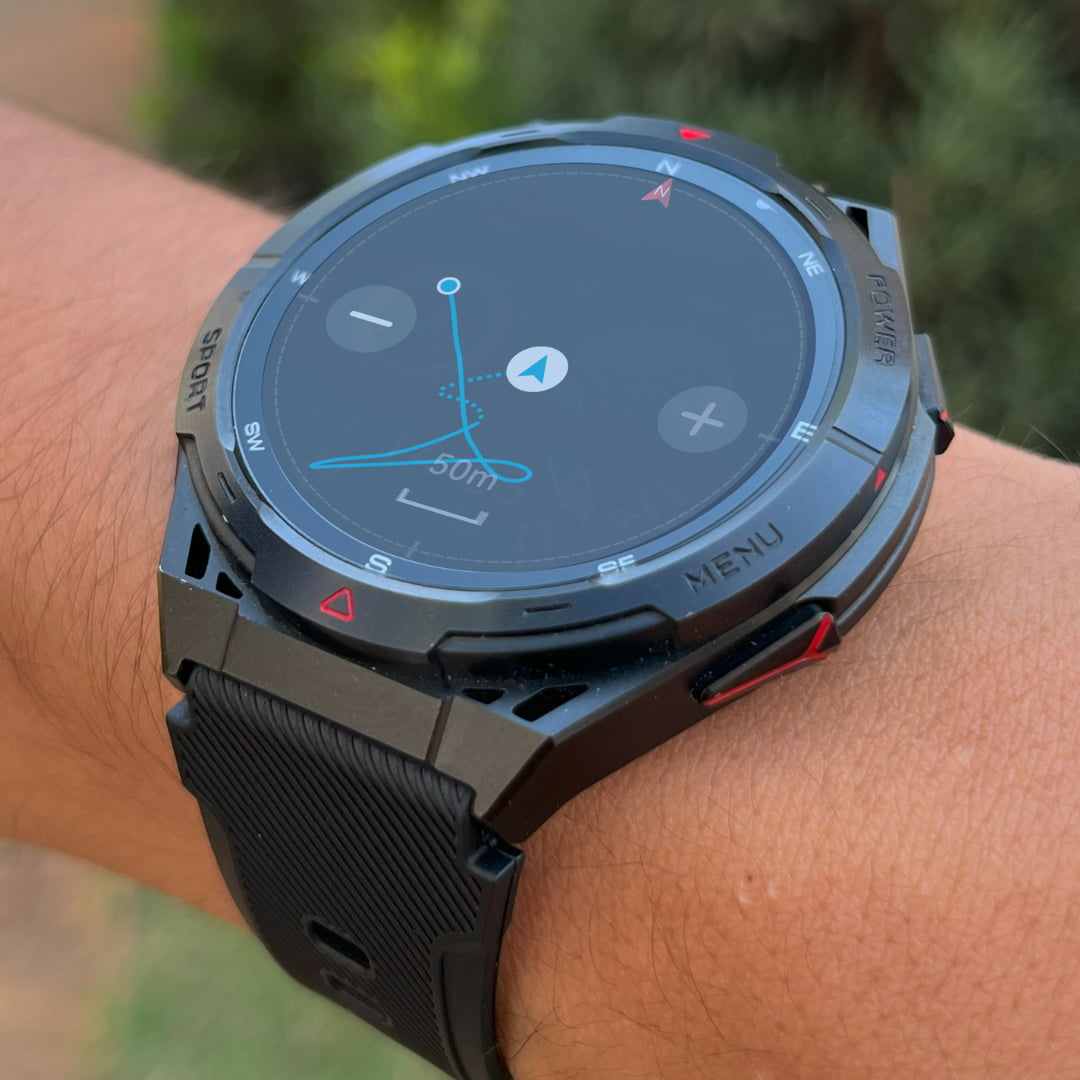 Smartwatch Carbon Atlas