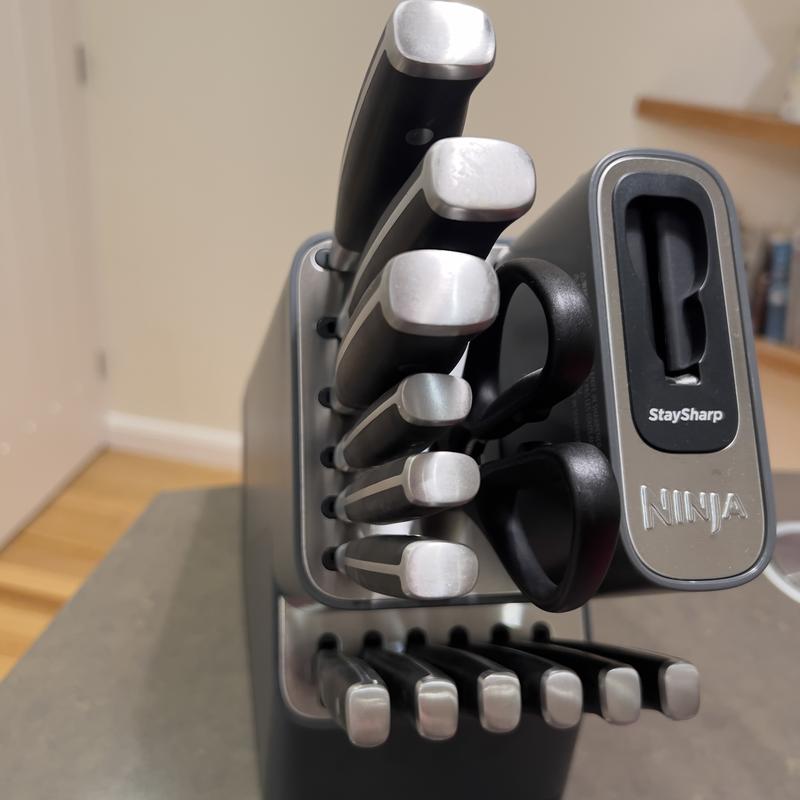 Chef Master™ – Kit 12 Facas Premium em Aço Alemão com Afiador Integrado