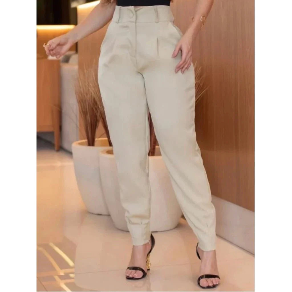 Calça Jogger Cenoura em Alfaiataria com Cinto