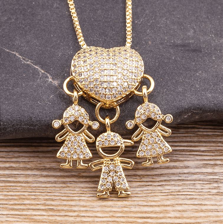 Colar Amor de Mãe com Pingente Banhado a Ouro 18k