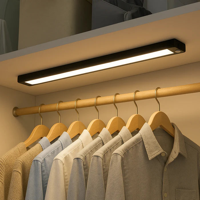 Luminária LED Fina – Sensor de Movimento e Recarregável e sem Fio