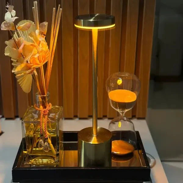 Luminária de Led Mendoza com Acendimento ao toque - Cazehn