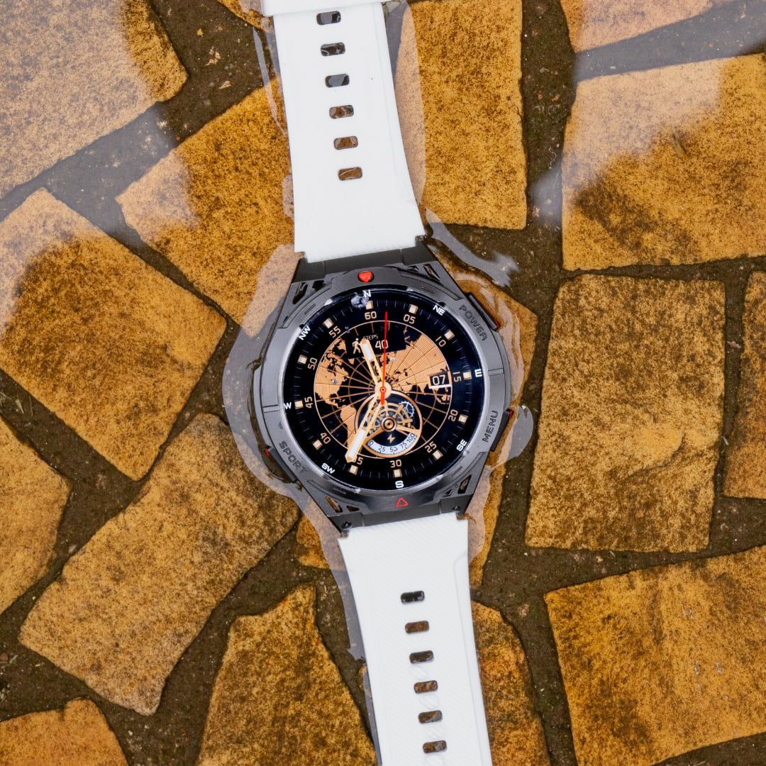 Smartwatch Carbon Atlas