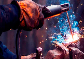 Kit Maquina De Solda Elétrica Inversora Eletrodo Mma 120a Com Esmerilhadeira e Acessórios OZ