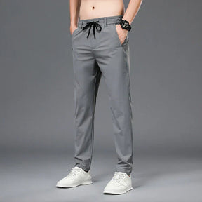 Fly Confort™ - Calça Masculina em Seda Gelo e Poliéster [COMPRE 1, LEVE 3]