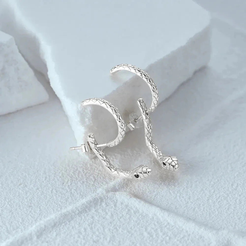 Brinco Serpente banhado a Ouro 18k