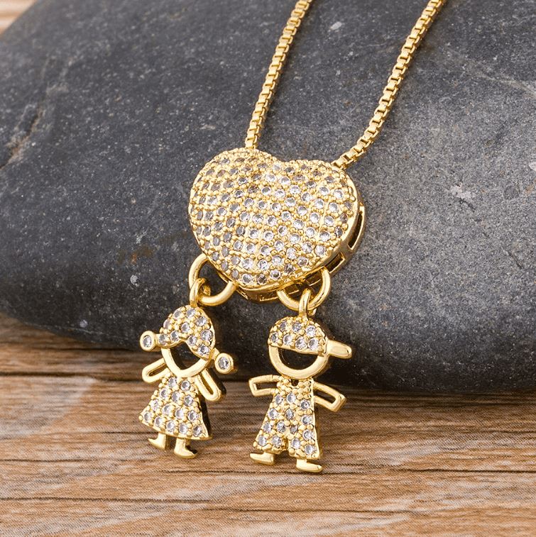 Colar Amor de Mãe com Pingente Banhado a Ouro 18k