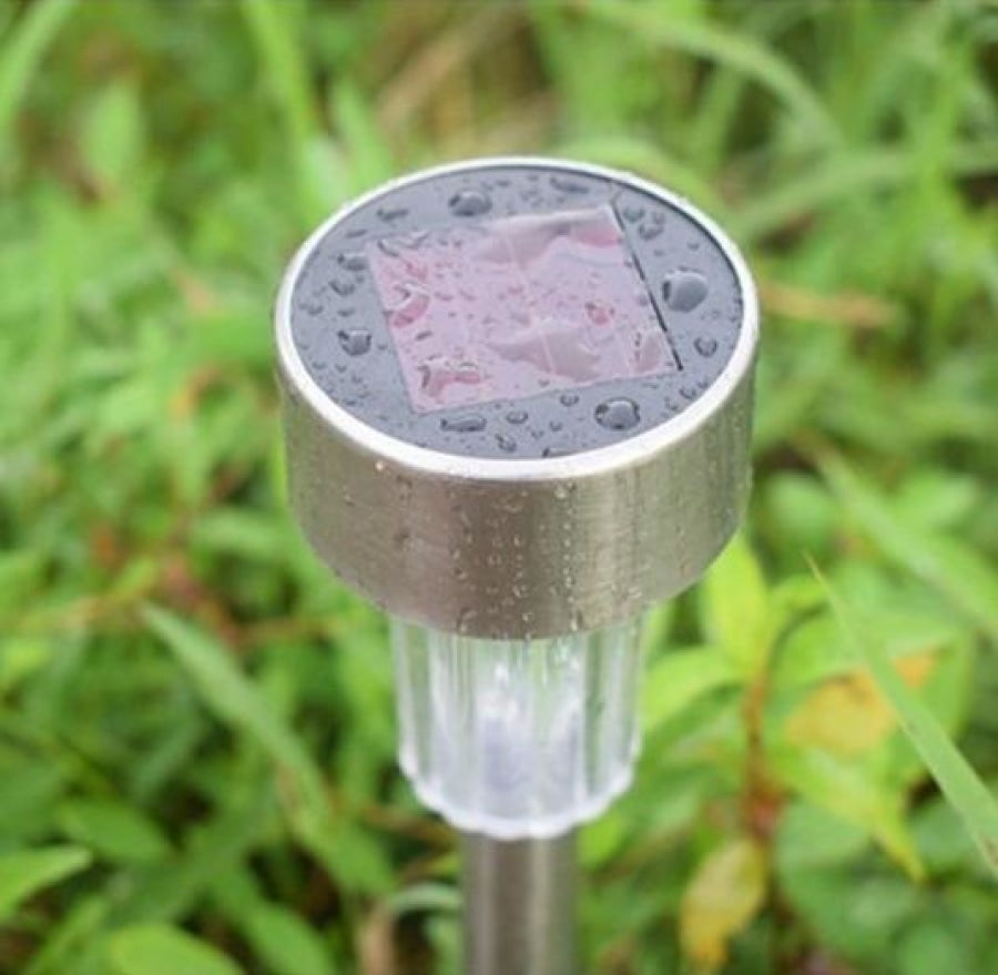 Luminária Para Jardim de Led Way Prata Led com Painel Solar