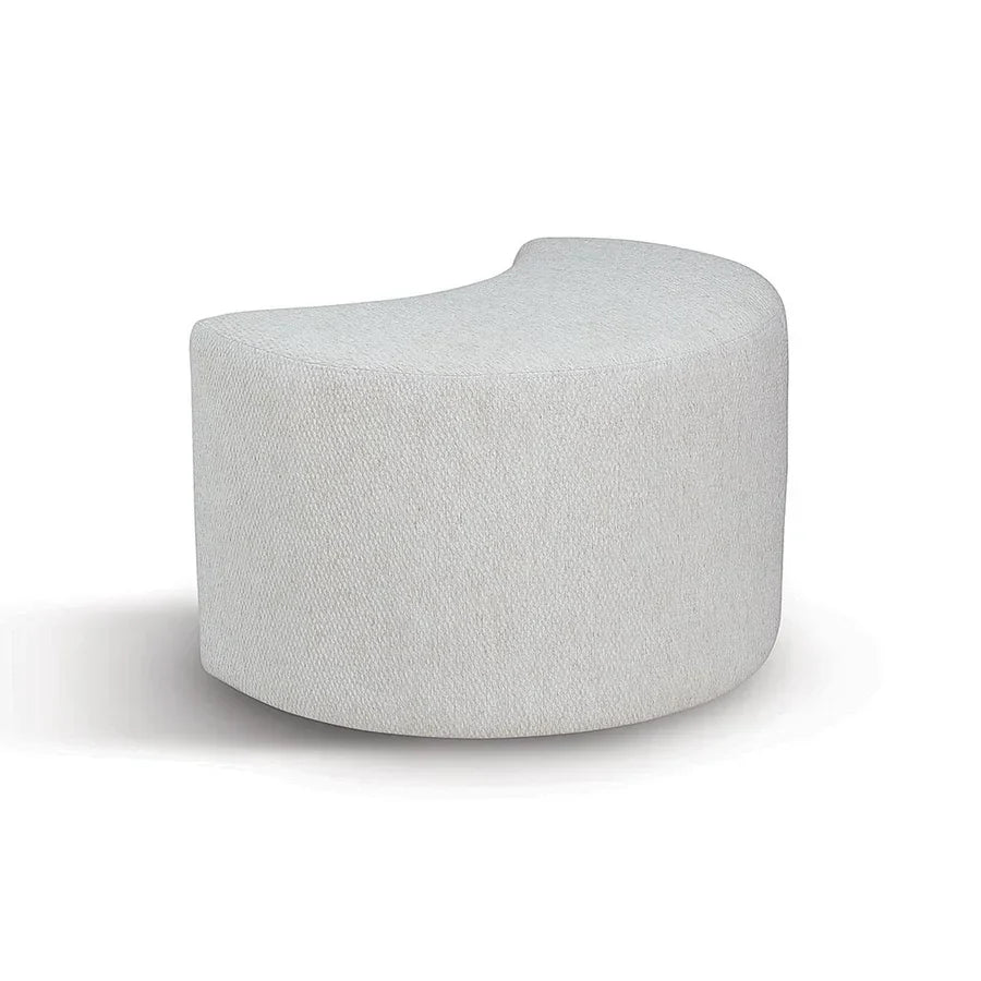 Conjunto Poltrona Oasi Giratória com Almofada Solta e Pouft Meia-Lua