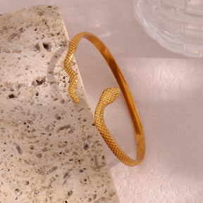 Pulseira Feminina Serpente Banhada a Ouro