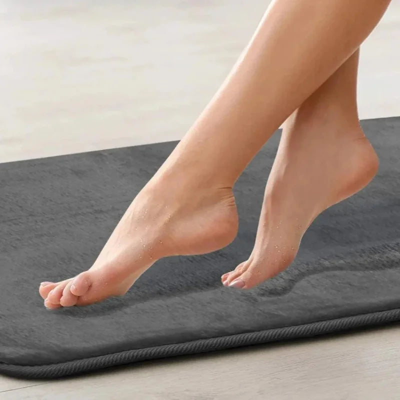 Tapetes Premium de Banheiro de Veludo Antiderrapante com Forro Espumado